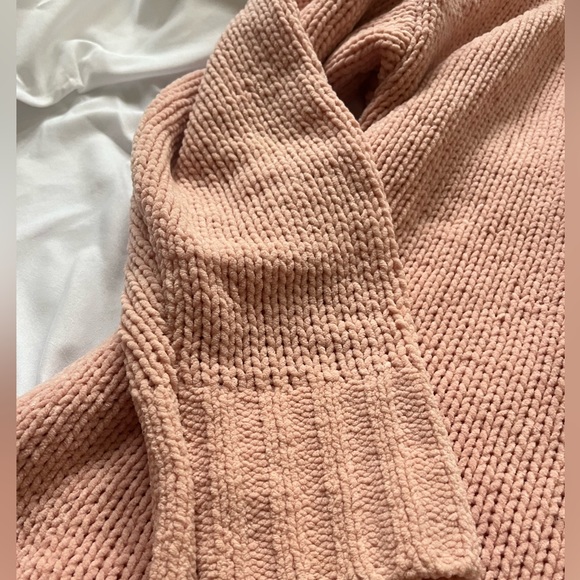 Aerie Knit V-Neck Sweater - Picture 2 of 4